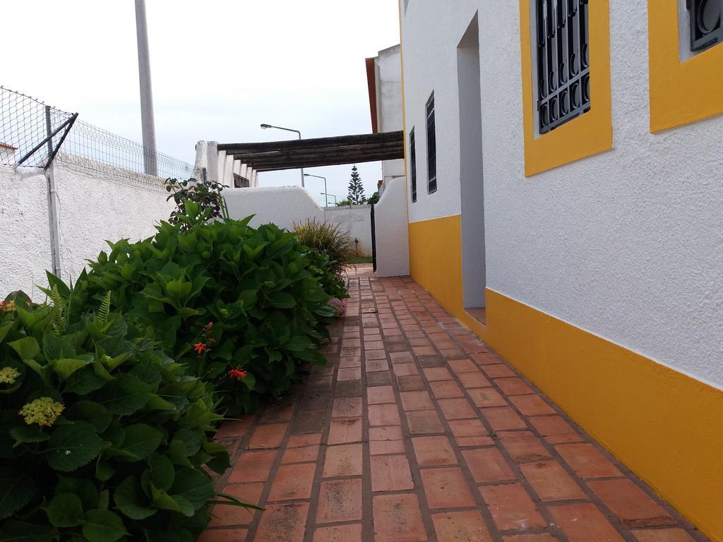 Casa Das Hortencias By Alojamentos Vitinho - Vila Nova Milfontes Вила-Нова-де-Мильфонт Экстерьер фото