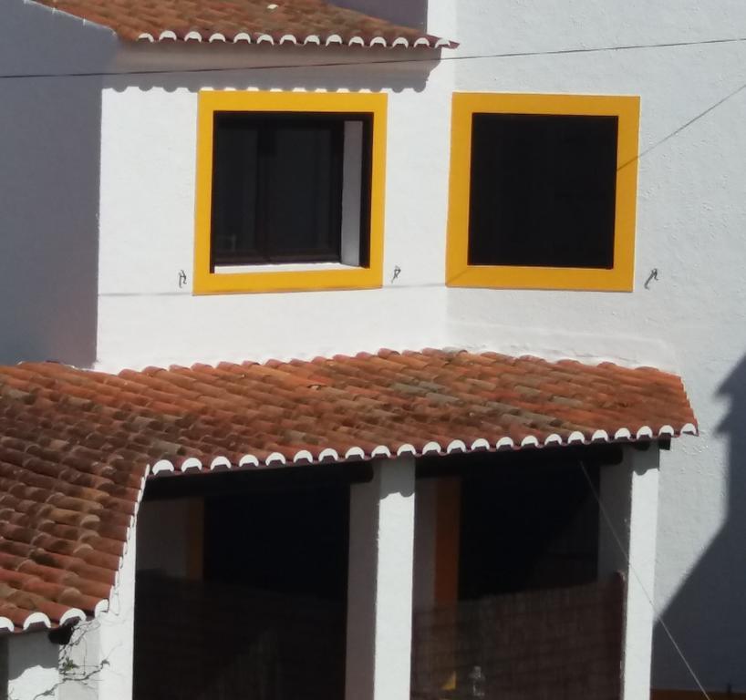 Casa Das Hortencias By Alojamentos Vitinho - Vila Nova Milfontes Вила-Нова-де-Мильфонт Экстерьер фото